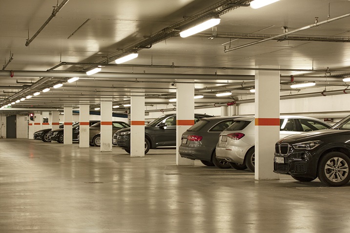 地下車庫除濕機，保持地庫干燥無憂