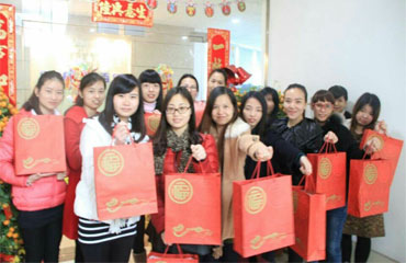 f22277acbb.jpg 三八節(jié)-新聞2.jpg